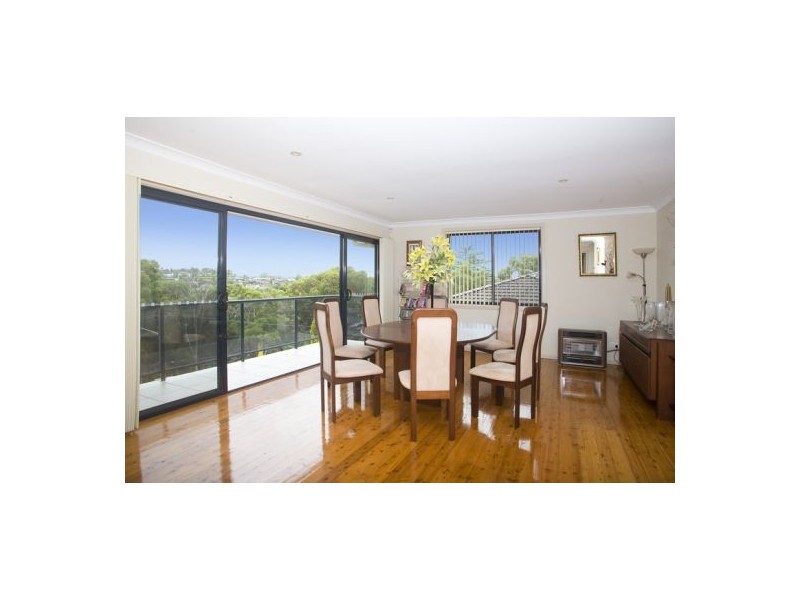 136 Killarney Drive, Killarney Heights NSW 2087
