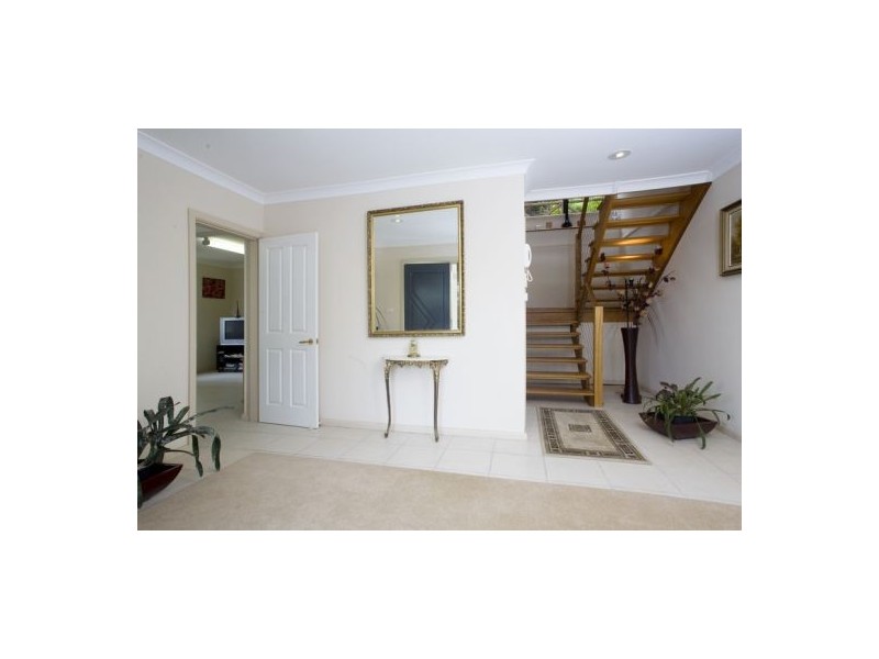 136 Killarney Drive, Killarney Heights NSW 2087
