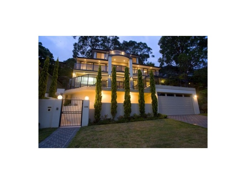 136 Killarney Drive, Killarney Heights NSW 2087