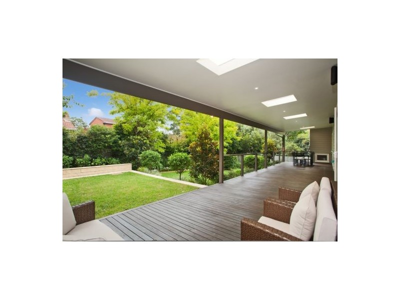 8 Rhonda Ave, Frenchs Forest NSW 2086