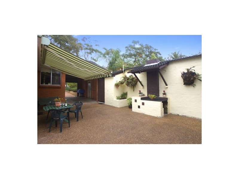 4 Stinson Place, Forestville NSW 2087