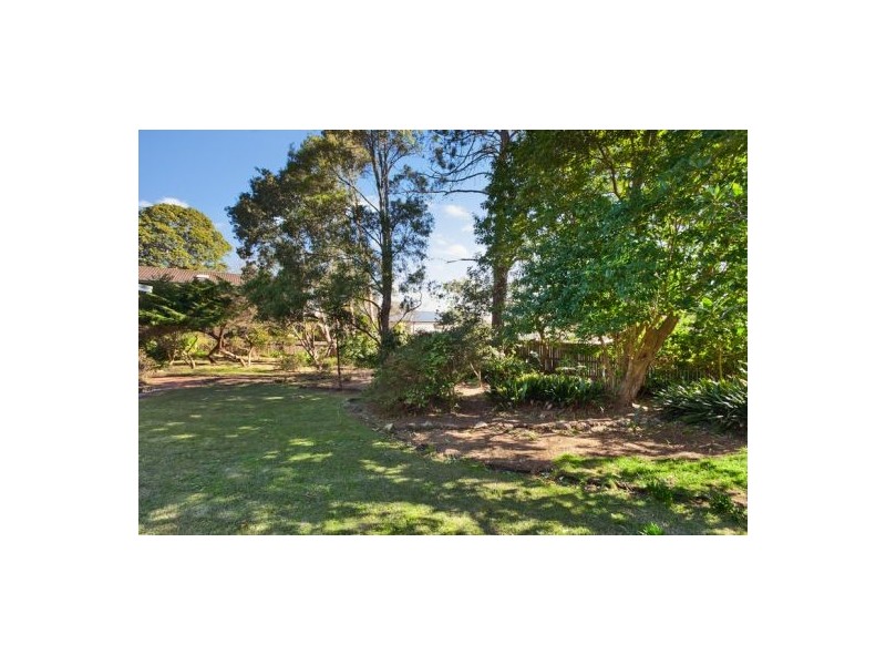 10 Woodside Grove, Forestville NSW 2087