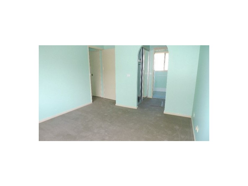 18 Landscape Ave, Forestville NSW 2087