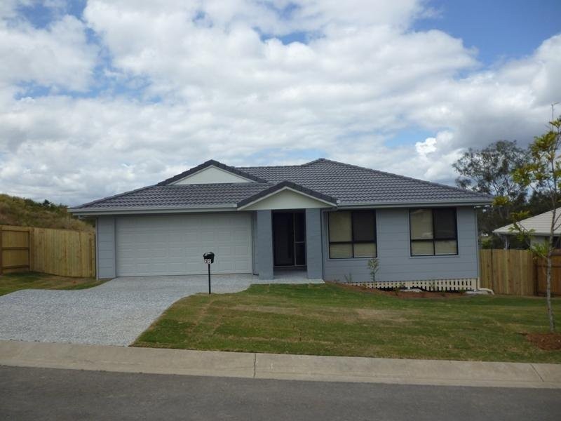 32 Oliver Drive, Redbank Plains QLD 4301