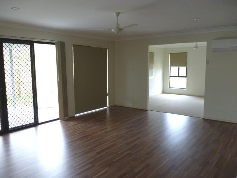 32 Oliver Drive, Redbank Plains QLD 4301