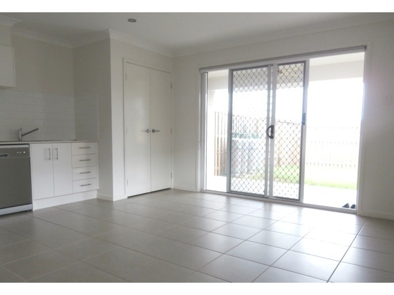 8A Kestrel Street, Dakabin QLD 4503