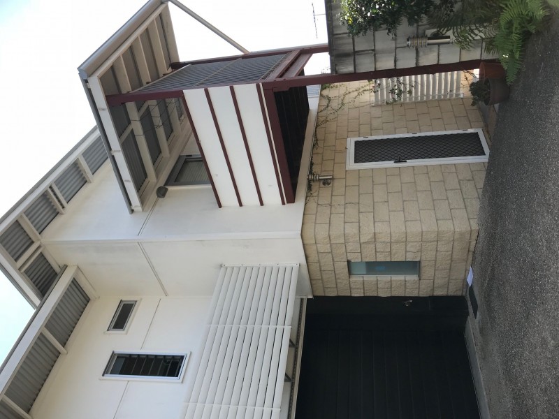4/12 Dengate Lane, St Lucia QLD 4067