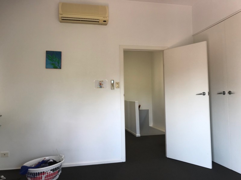 4/12 Dengate Lane, St Lucia QLD 4067