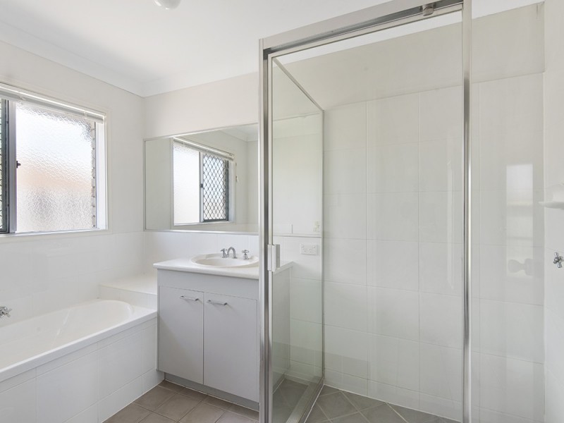 19 Zuleikha Drive, Underwood QLD 4119