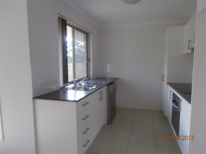 7 Greencastle Parade, Maudsland QLD 4210