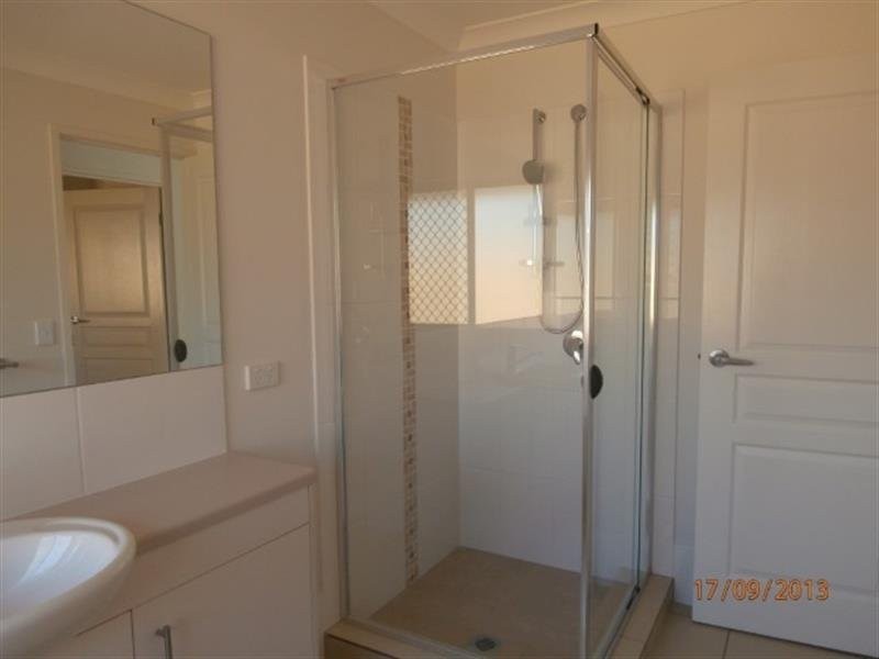 7 Greencastle Parade, Maudsland QLD 4210