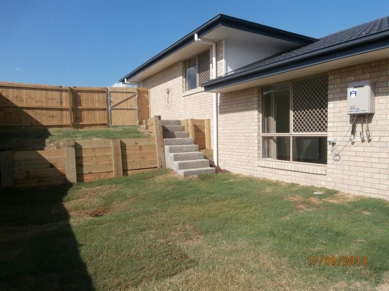 7 Greencastle Parade, Maudsland QLD 4210