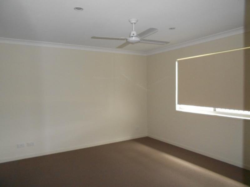 123 Whitmore Crescent, Goodna QLD 4300