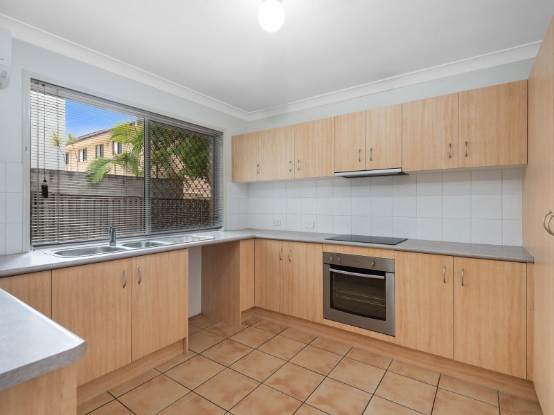 20 Magnolia Grove, Robertson QLD 4109