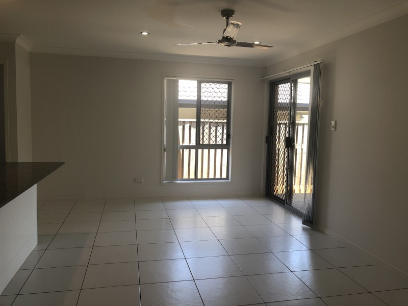 14 Kingfisher Street, Dakabin QLD 4503