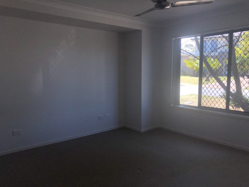 14 Kingfisher Street, Dakabin QLD 4503