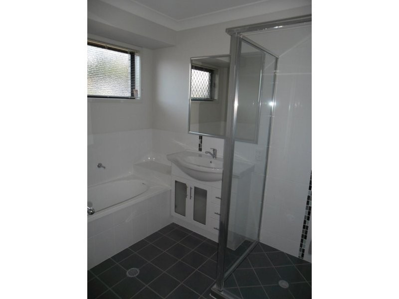 8 Bellflower Crescent, Mount Cotton QLD 4165