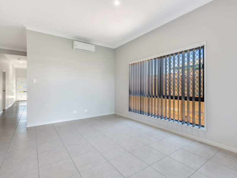 1/45 Pinelands Street, Loganlea QLD 4131