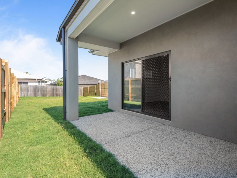 1/45 Pinelands Street, Loganlea QLD 4131