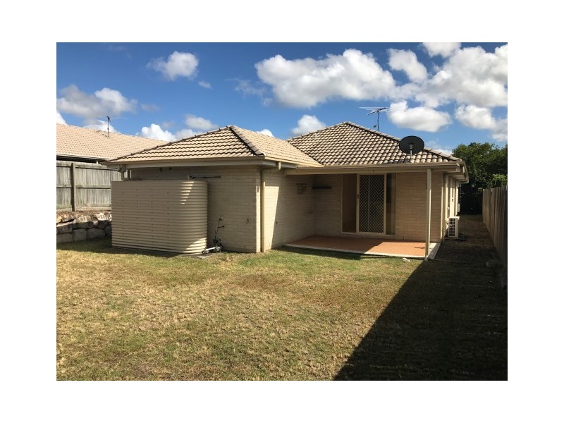 32 Pepper Tree Drive, Holmview QLD 4207