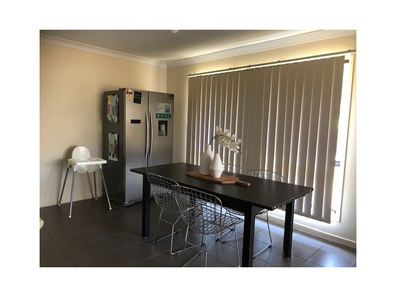 20 Eloise Place, Sumner QLD 4074