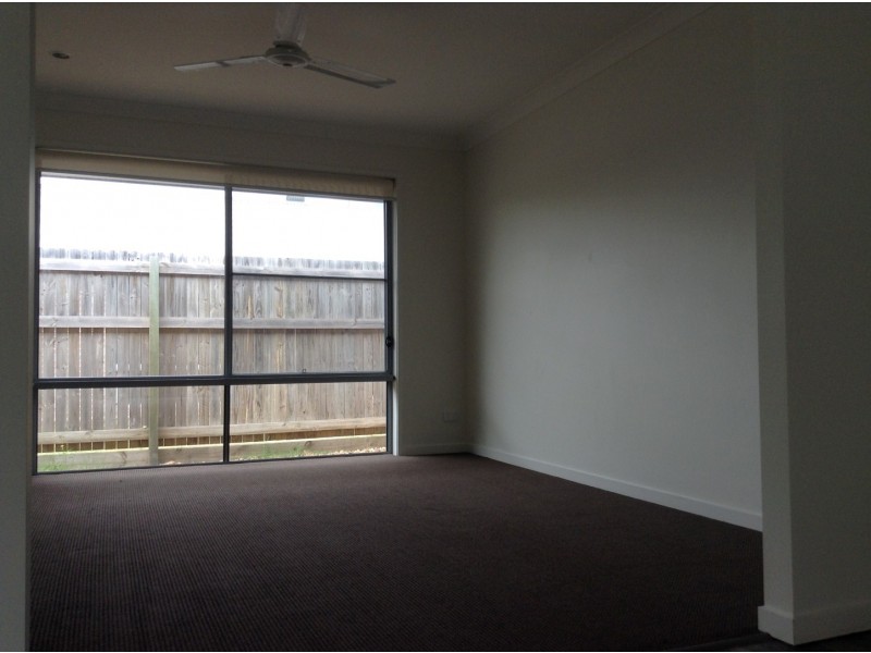 97 Brookside Circuit, Ormeau QLD 4208