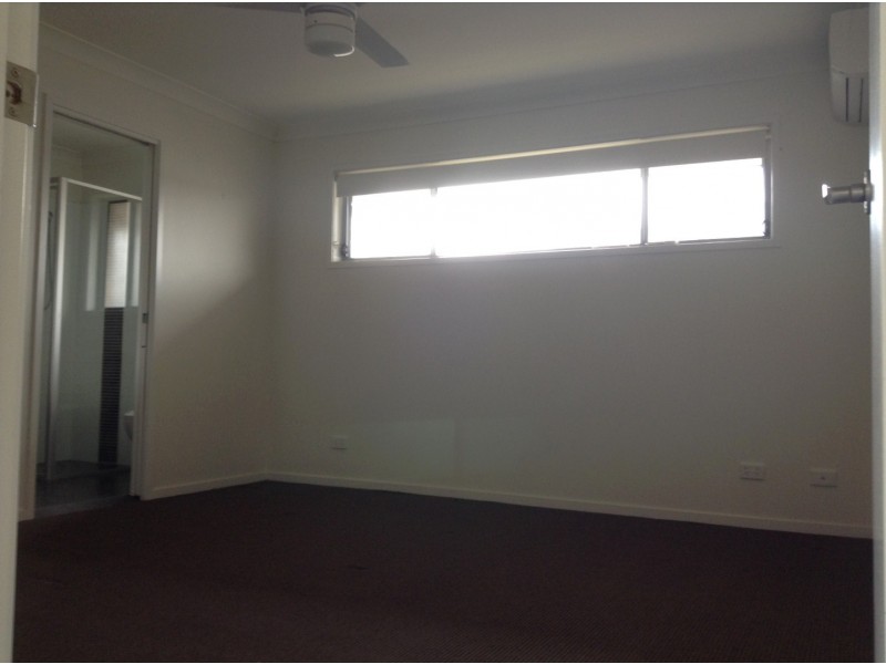 97 Brookside Circuit, Ormeau QLD 4208