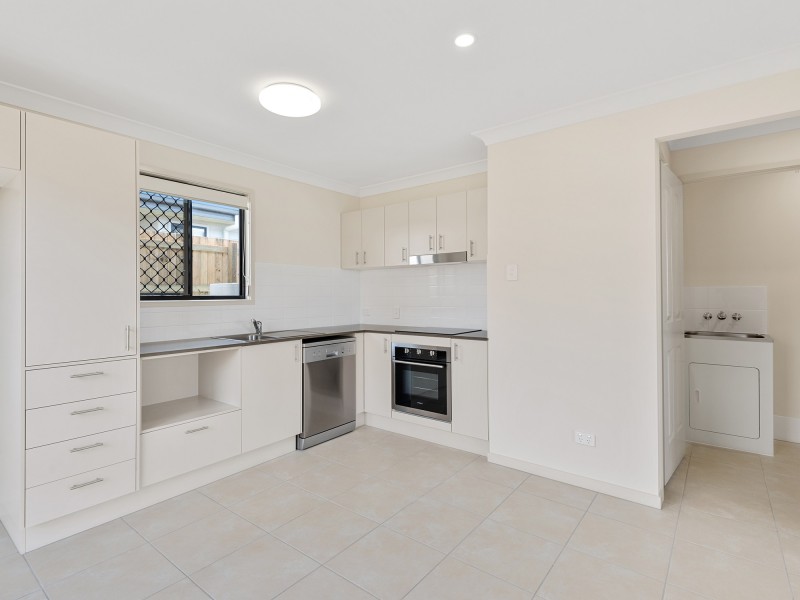 2/18 Dalby Street, Holmview QLD 4207