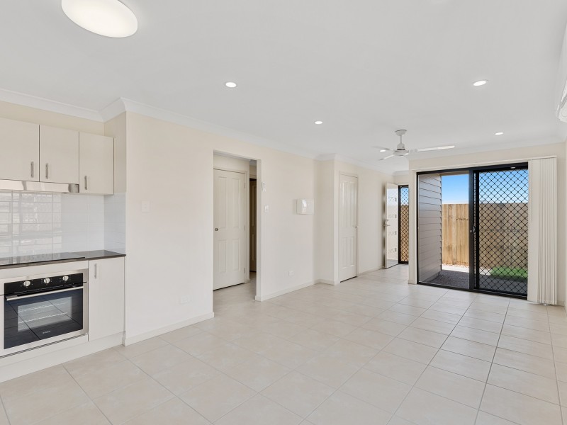 2/18 Dalby Street, Holmview QLD 4207