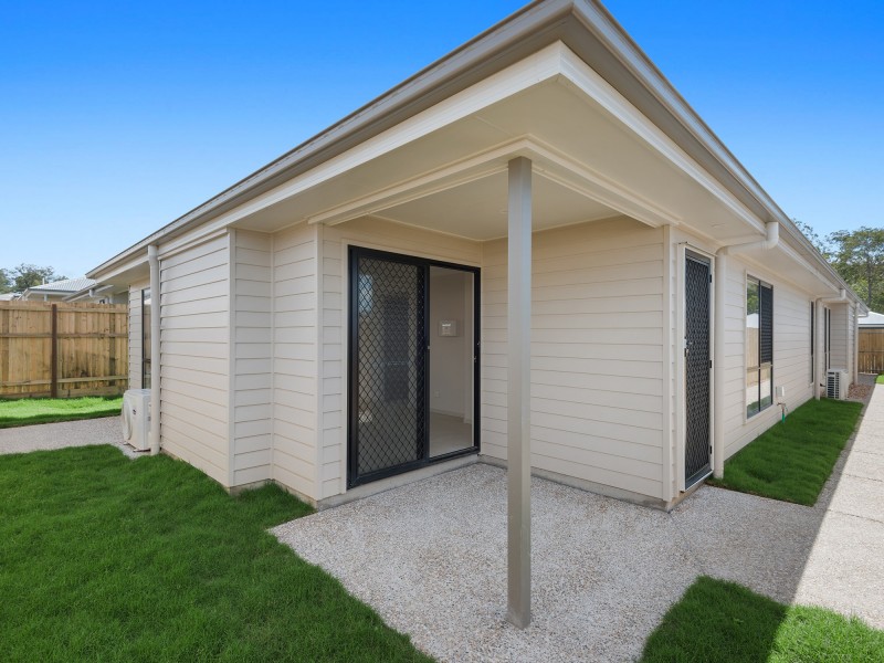 2/18 Dalby Street, Holmview QLD 4207