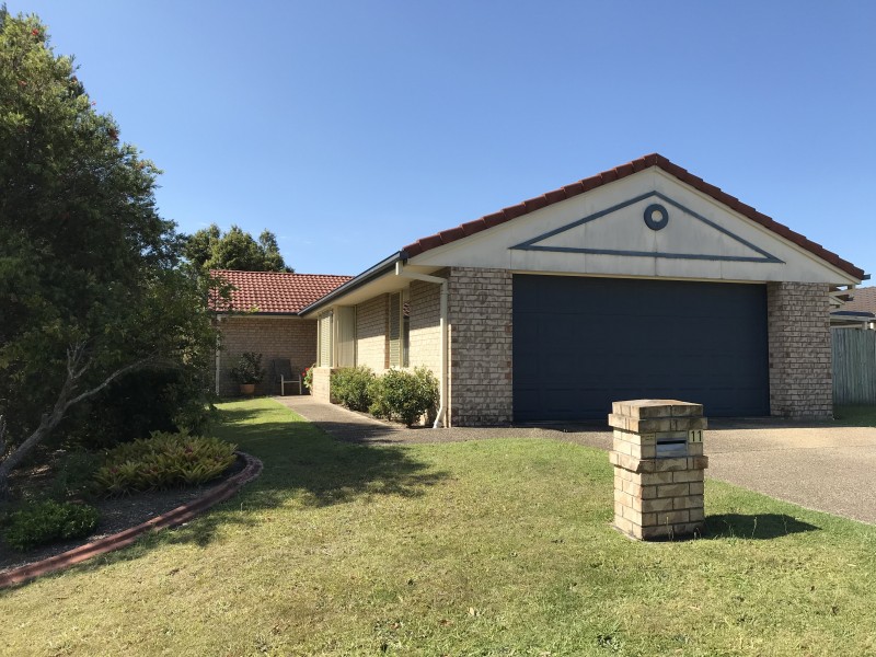 11 Creekside Circuit West, Victoria Point QLD 4165