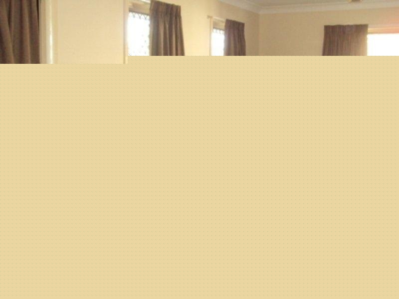 5 Harold Reinhardt Drive, Redbank Plains QLD 4301