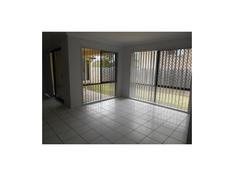 56 Salubris Place, Moggill QLD 4070