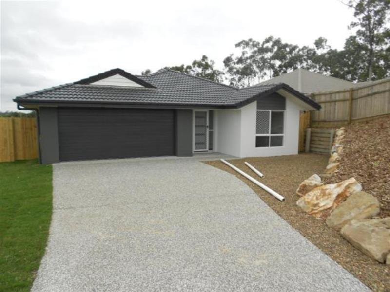 8 McGuigan Court, Goodna QLD 4300