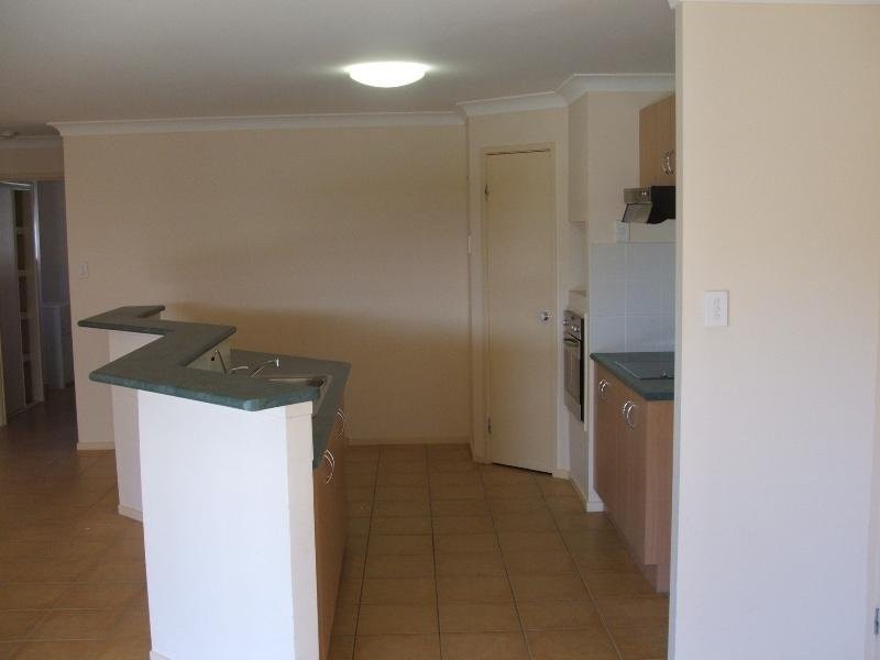 10 Fernwood Court, Victoria Point QLD 4165