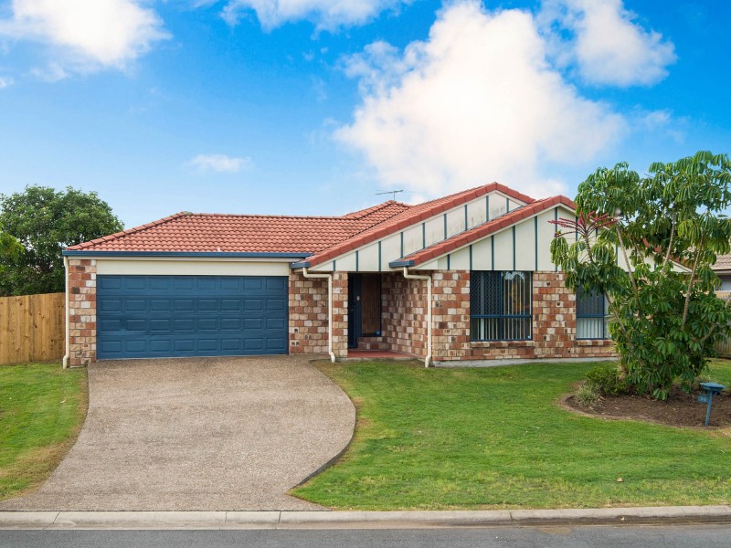38 Lake Manchester Street, Logan Reserve QLD 4133