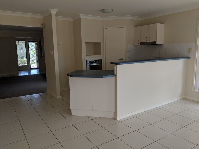 38 Lake Manchester Street, Logan Reserve QLD 4133
