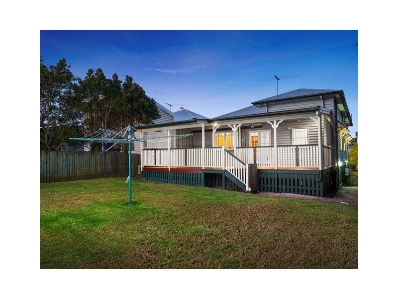 22 Bentley  Street, Morningside QLD 4170