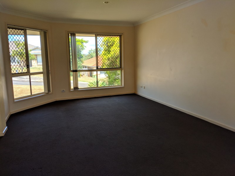 8 Farzana Place, Underwood QLD 4119