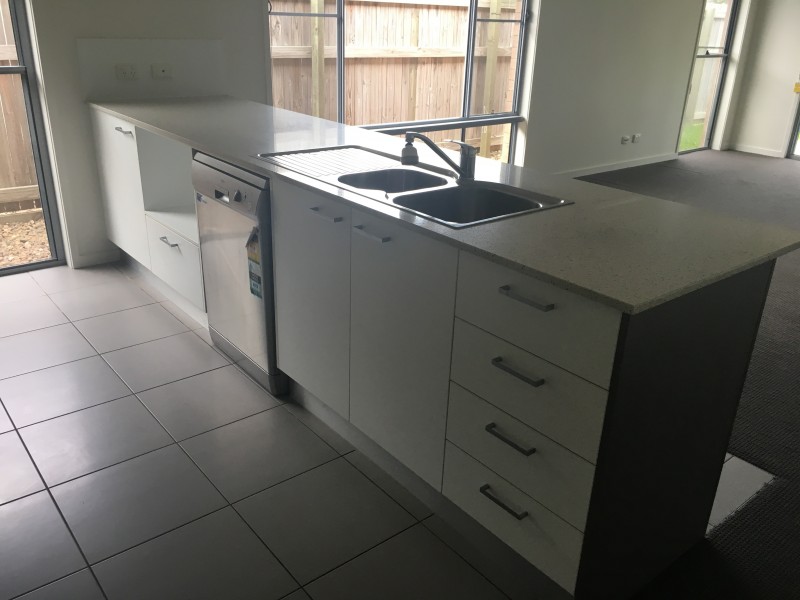 89 Brookside Circuit, Ormeau QLD 4208