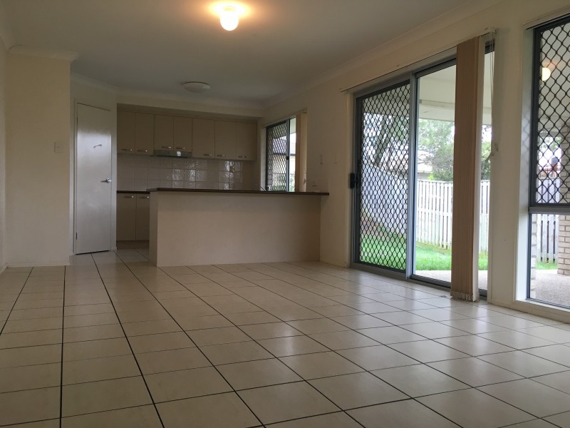 25 Bottlebrush Street, Heathwood QLD 4110