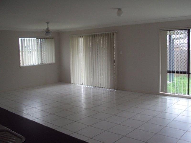 241 Herses Road, Eagleby QLD 4207