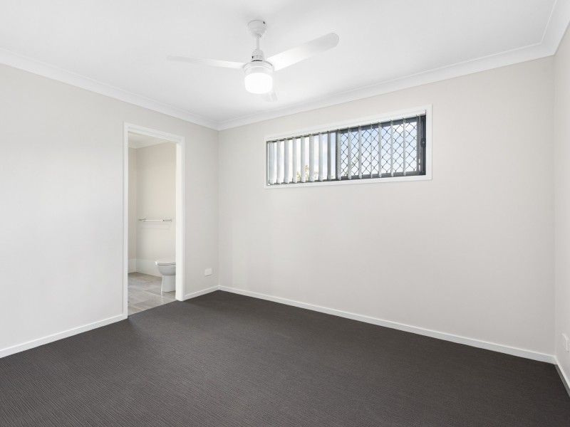 2/43C Pinelands Street, Loganlea QLD 4131