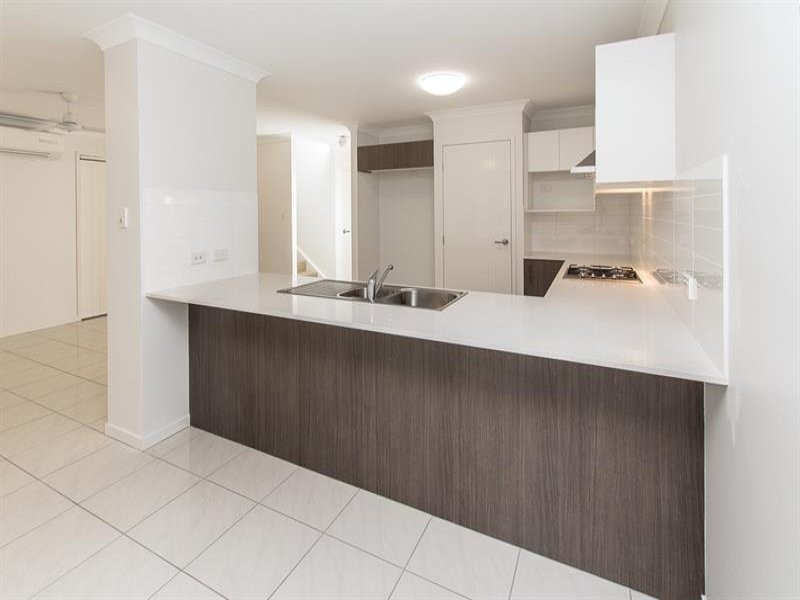 26 Larwill Avenue, Northgate QLD 4013