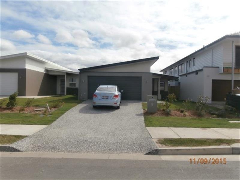 8 Bulgari Crescent, Hope Island QLD 4212