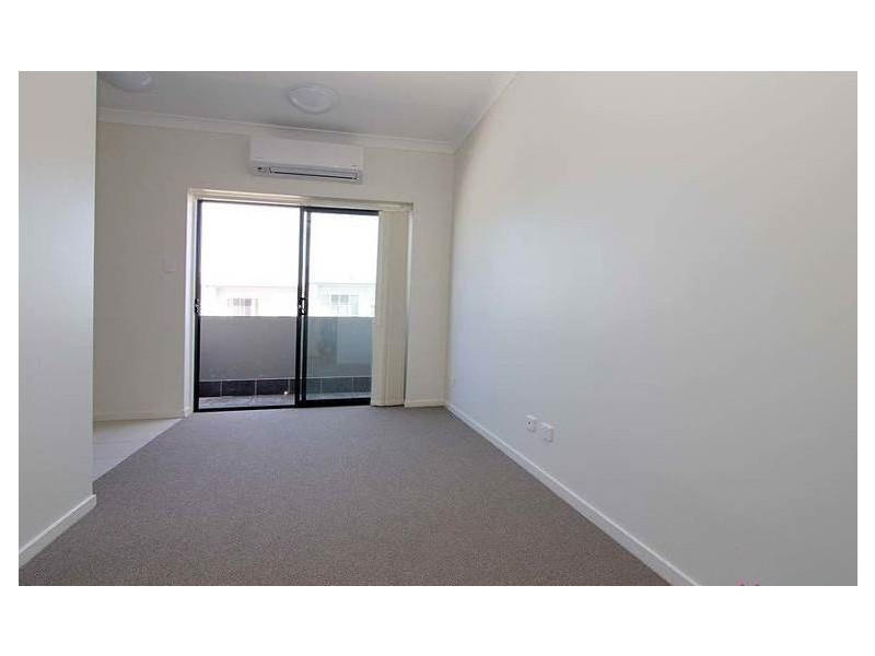 8 Wollemi Lane, Fitzgibbon QLD 4018