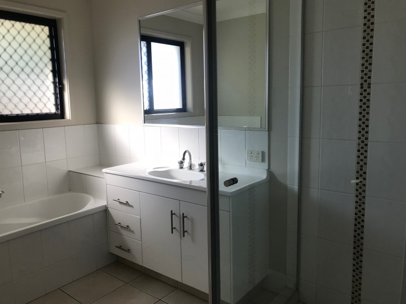 79 Sears Parade, North Lakes QLD 4509