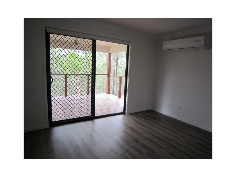 2/21 Romulus Circuit, Augustine Heights QLD 4300