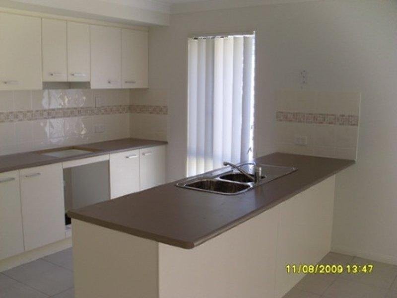 8 Scott Way, Redbank Plains QLD 4301