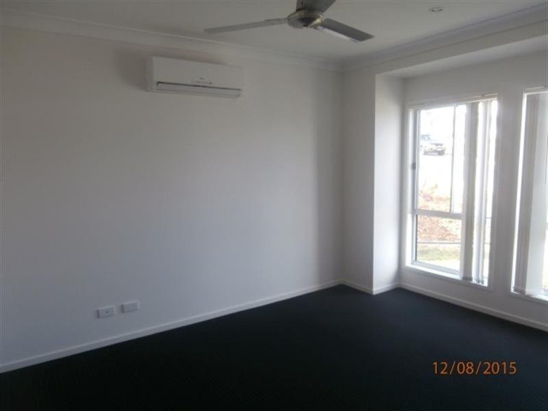 25 Treecreeper Crescent, Upper Coomera QLD 4209